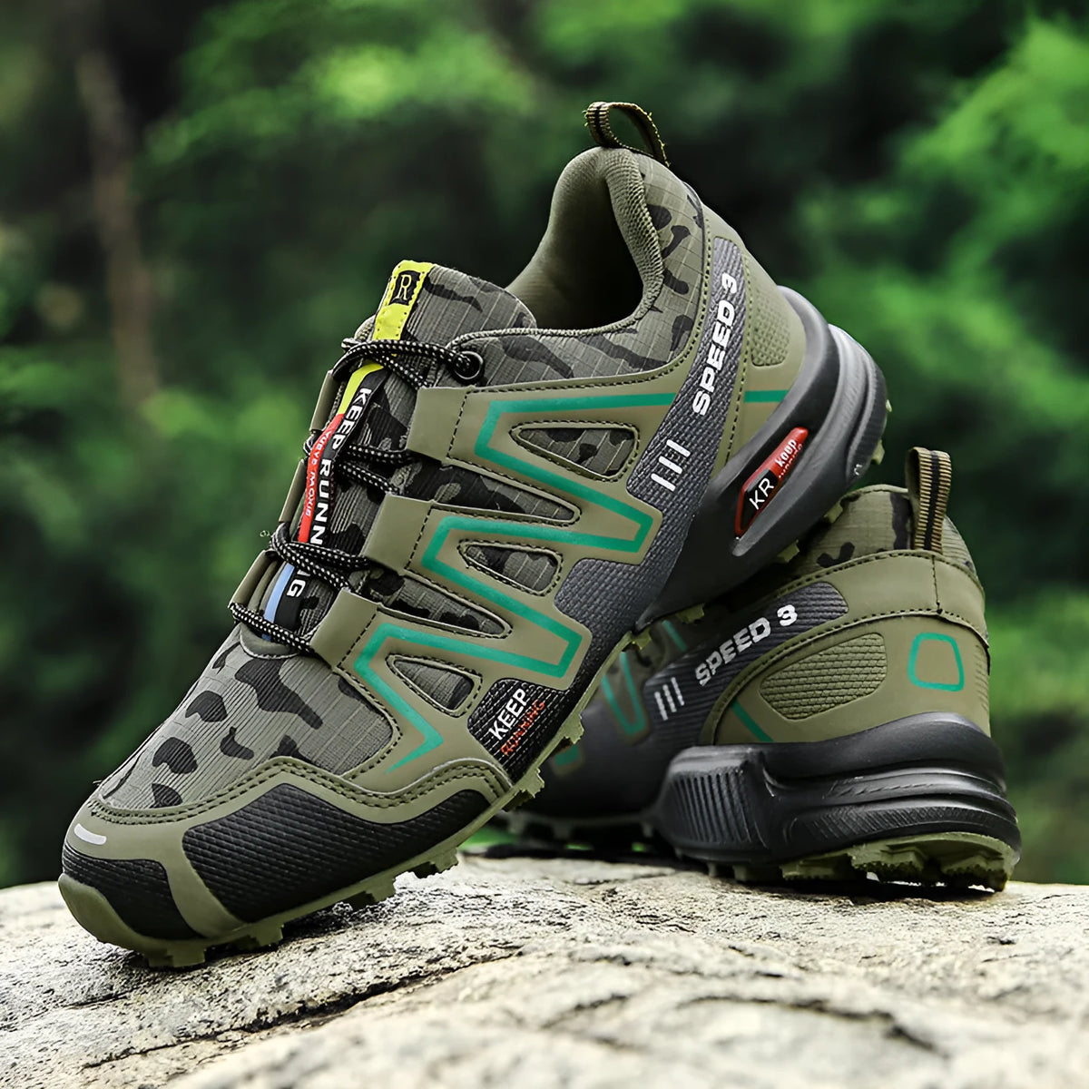 Men's nubuck leather hiking shoes in dark gray camouflage with lace-up closure and rubber outsole