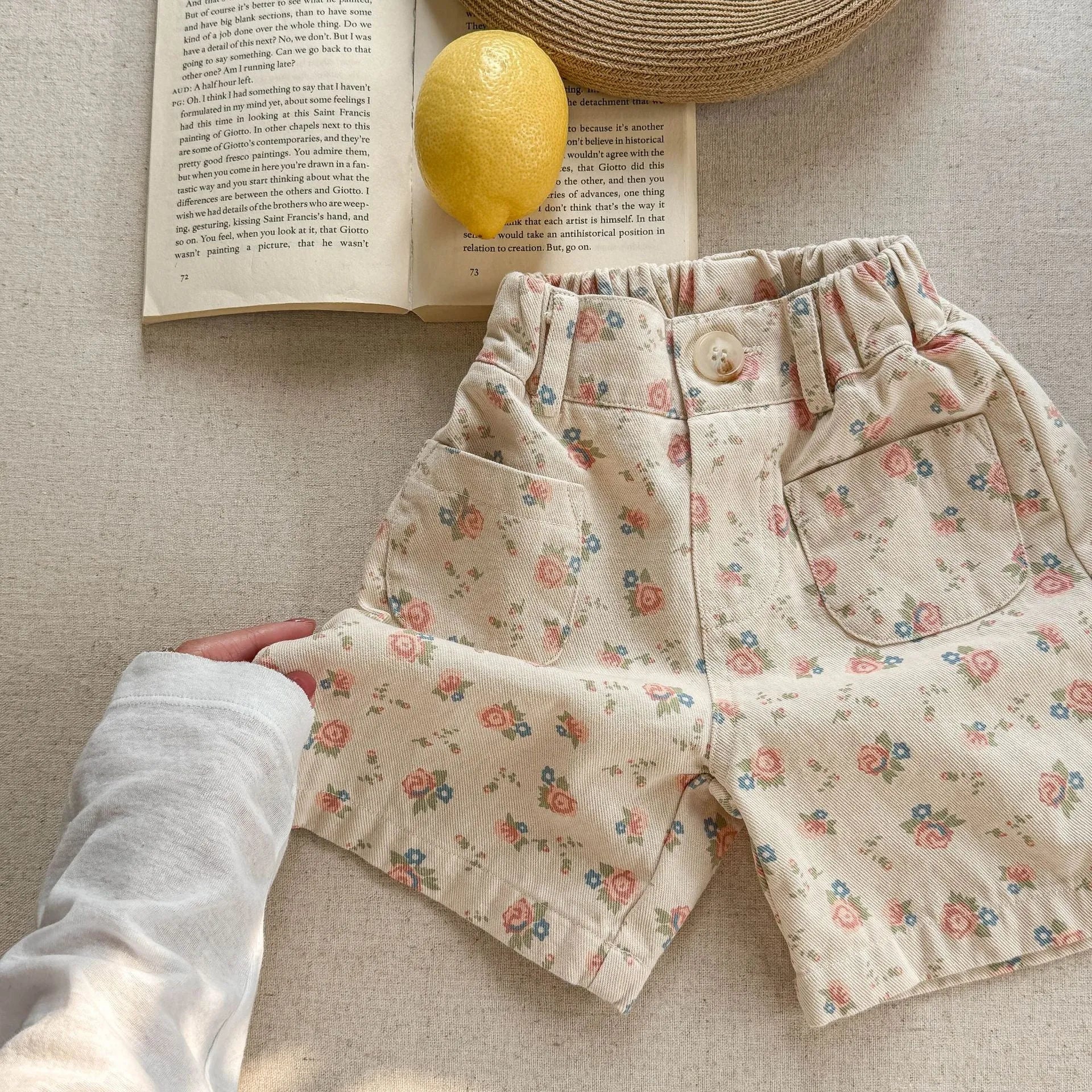 Summer washed cotton high-waist shorts for kids with hairband belt in beige and dark gray