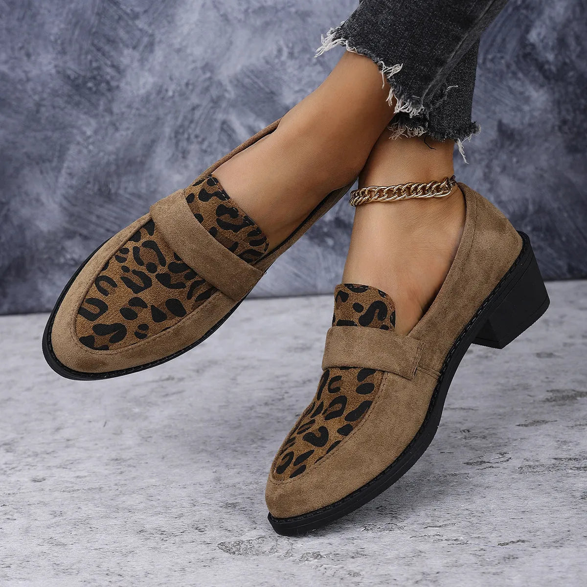 Leopard print suede slip-on shoe with chunky mid heel and pointed toe in pink colour