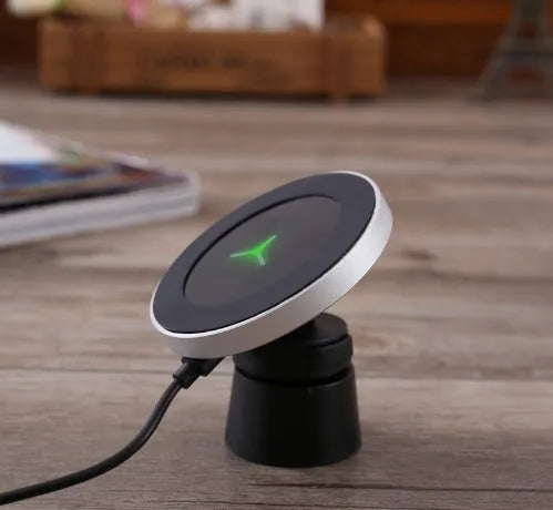 Car magnetic wireless charger Model W5 with USB interface and QI certification, two colour options shown