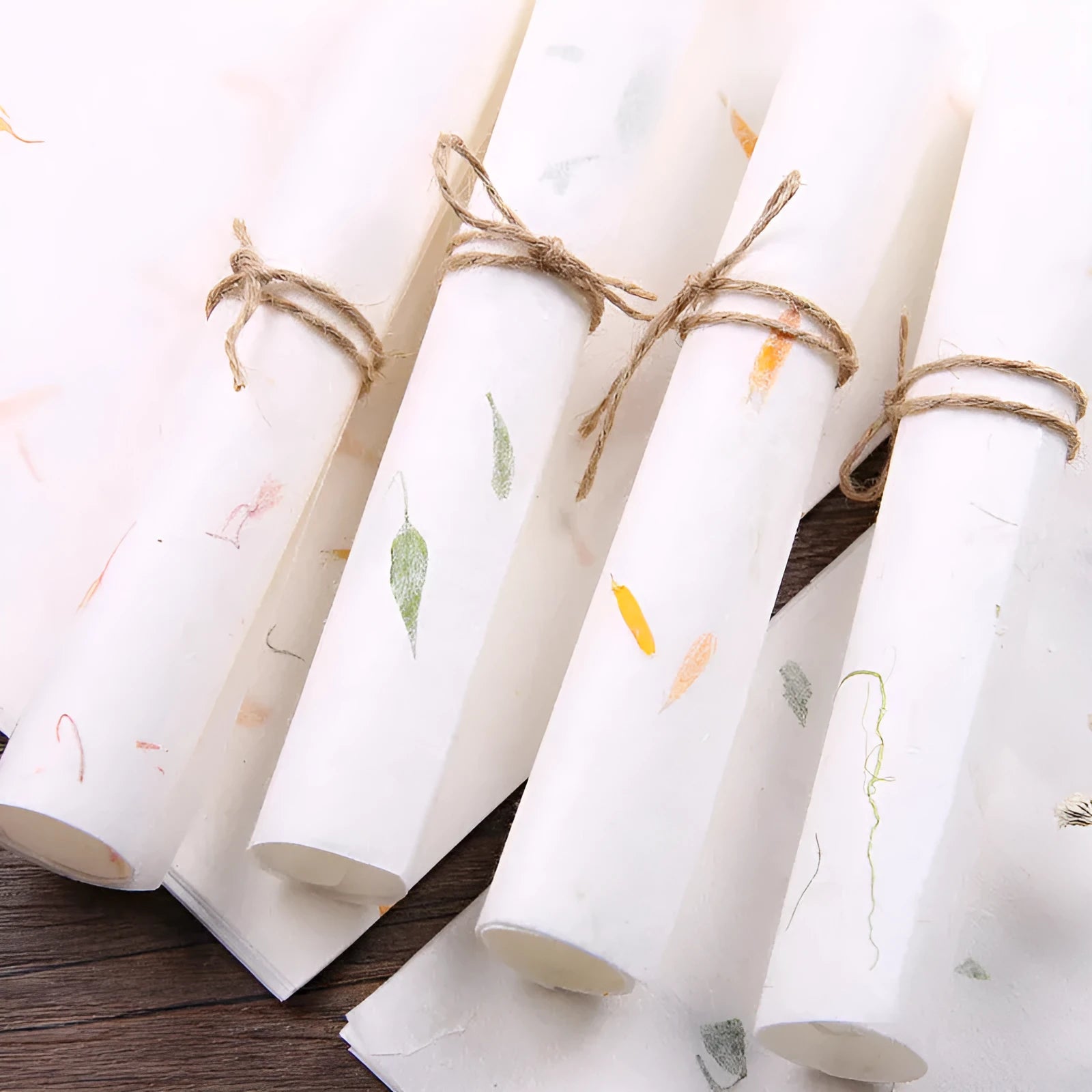 Chinese ancient style painting paper stationery set with traditional patterns in four colour options