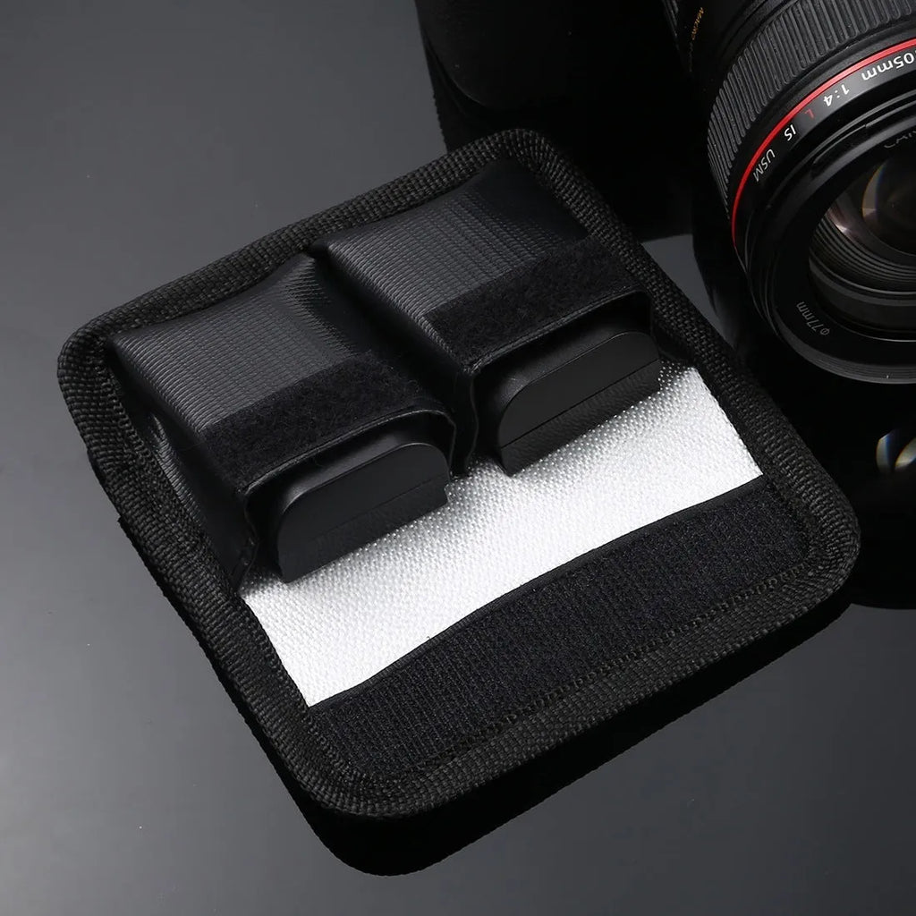 Action Camera Lithium Battery Explosion-proof Storage Bag Black 12.5x8.5x2.5cm with carabiner