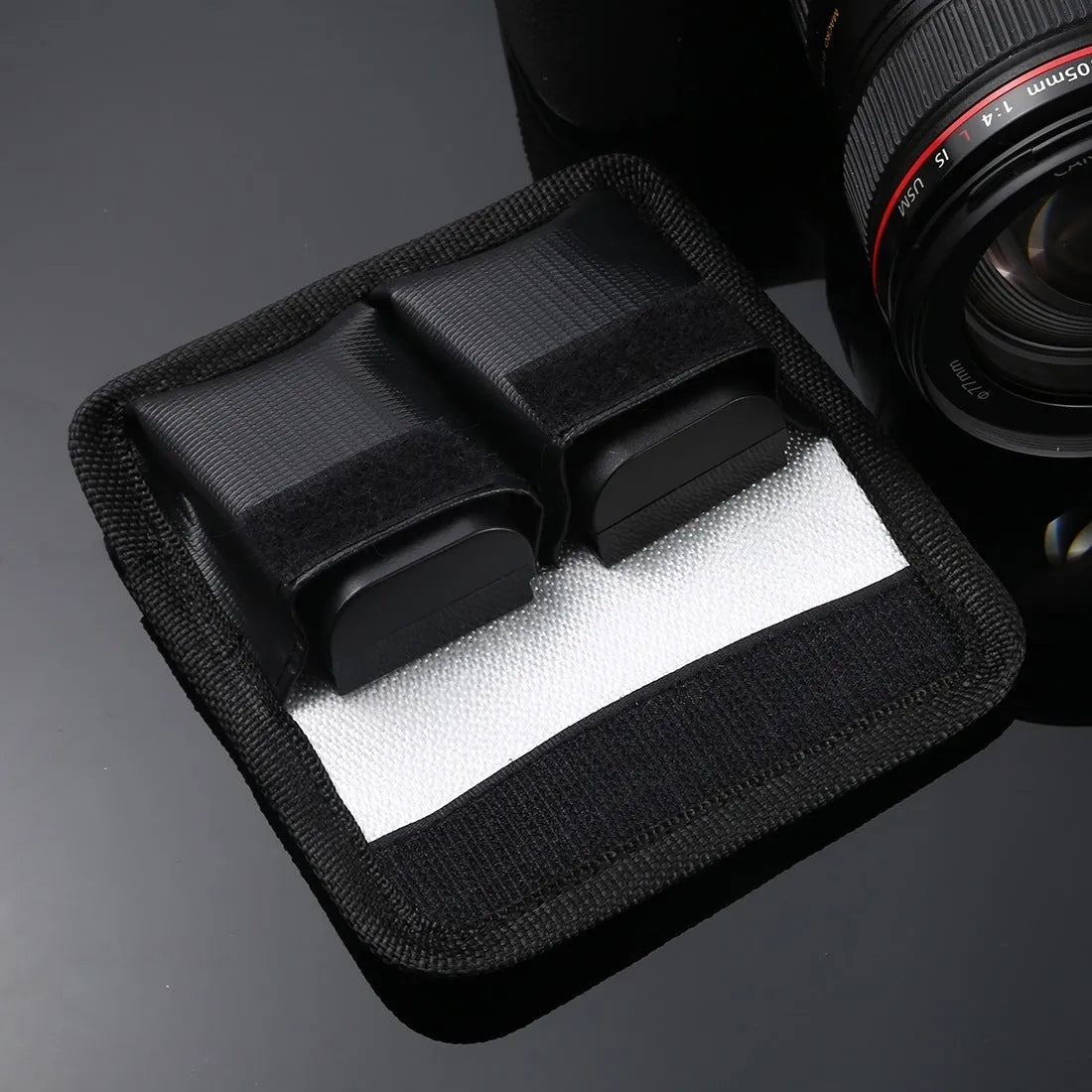 Action Camera Lithium Battery Explosion-proof Storage Bag Black 12.5x8.5x2.5cm with carabiner