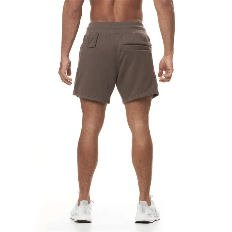 Summer men's multi-pocket sports shorts in green with mid waist cotton blend lining