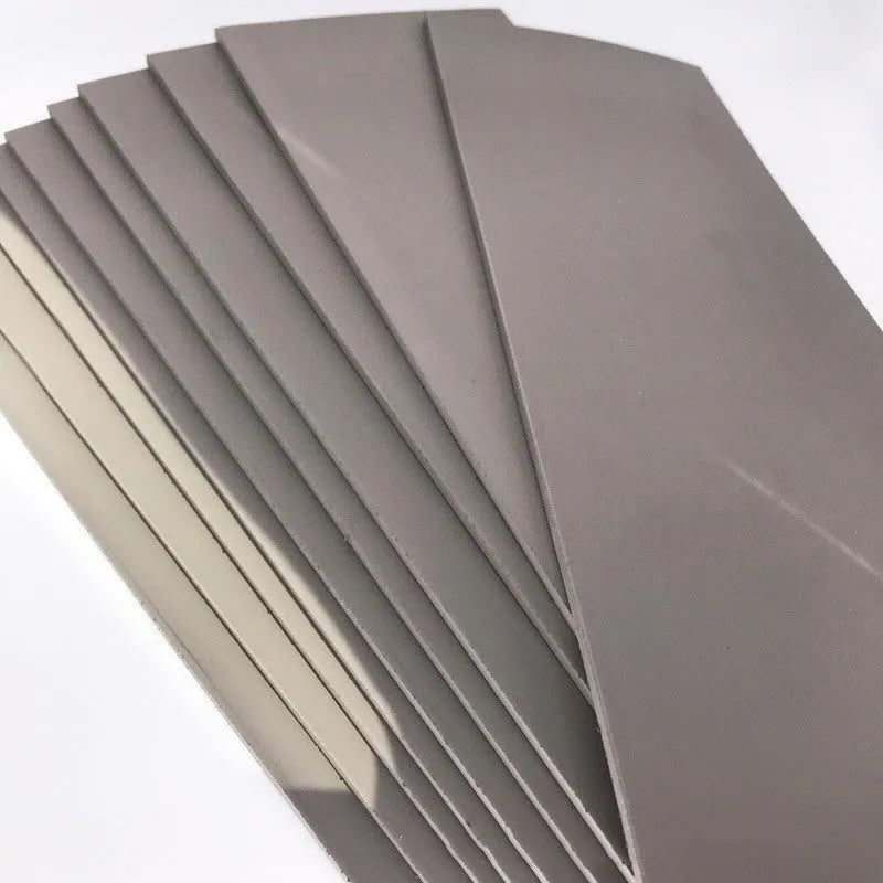 Black and grey plastic photosensitive seal mat for pottery, showing 7mm, 4mm and 2mm thickness options.