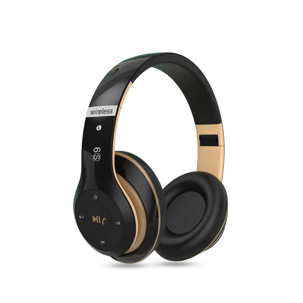 Bluetooth gaming headset V5.0+EDR in black with head-mounted design and HiFi audio
