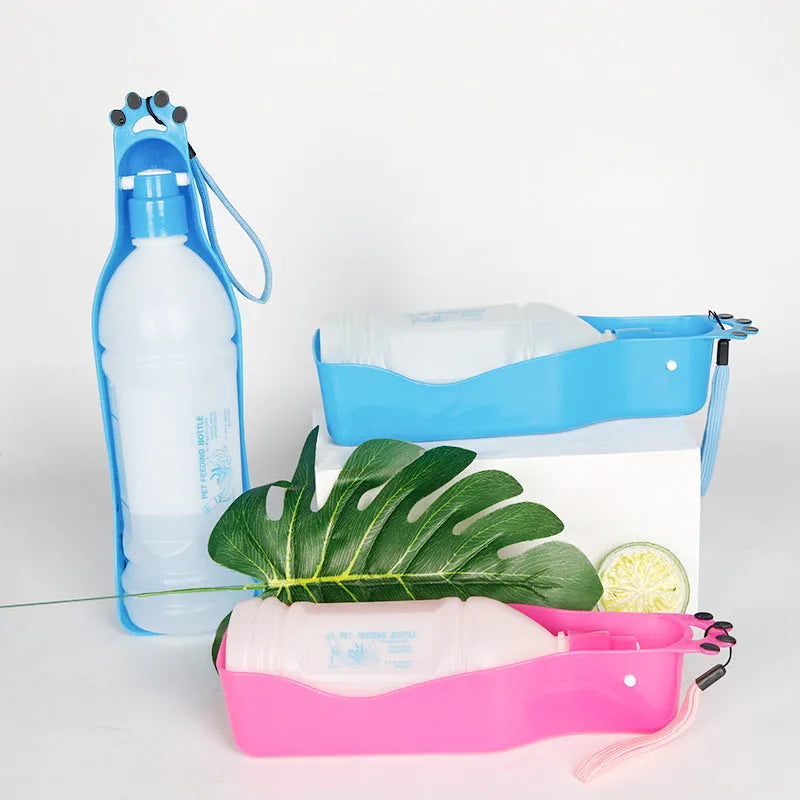 Portable pet cup drinker in pink, 600ml plastic outdoor water bottle for dogs