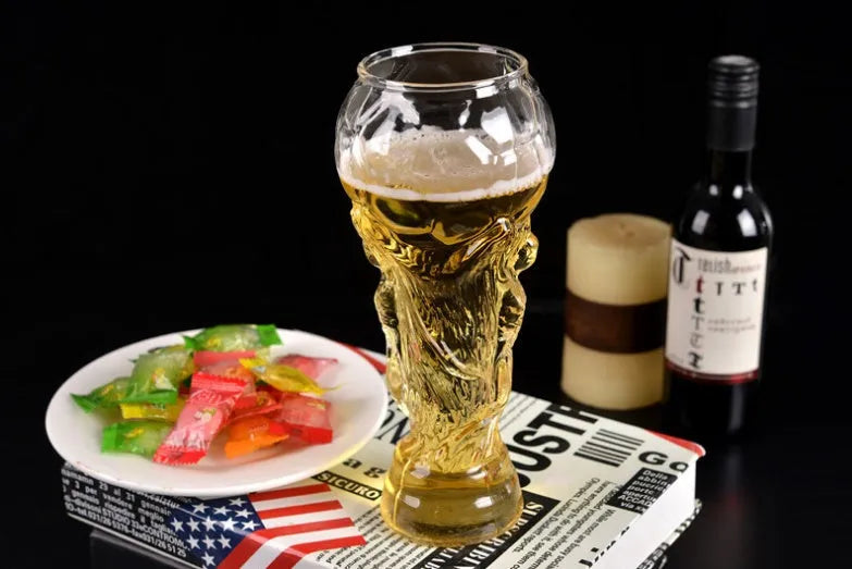 Hercules transparent beer cup with football design 450ml glassware