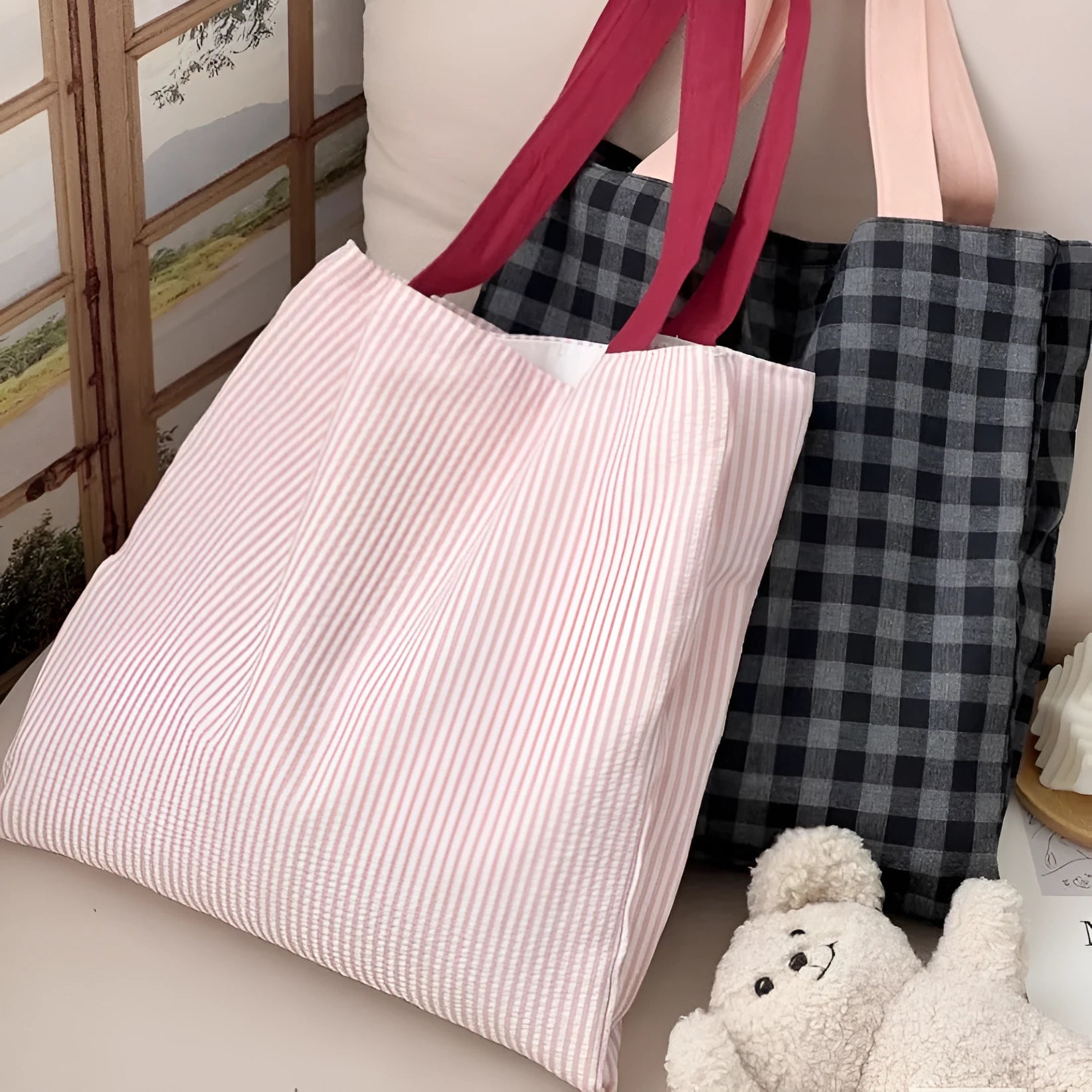 Canvas multi-layer tote shoulder bag in plaid or striped colours with compartments