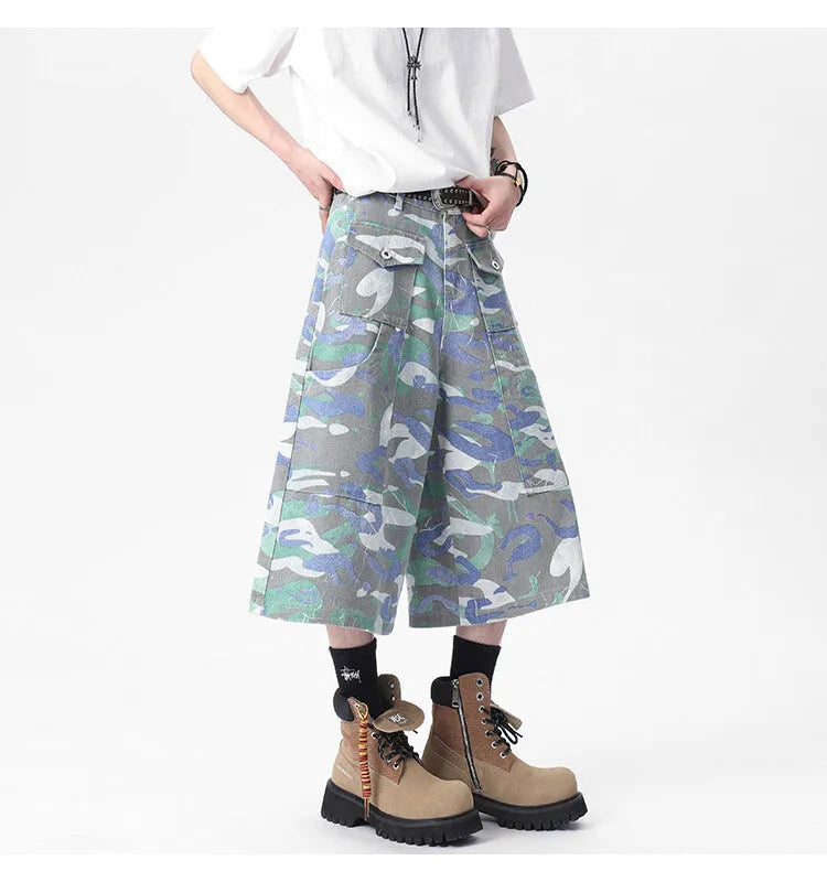 Camouflage pattern cotton denim cropped trousers with straight leg silhouette and functional pockets