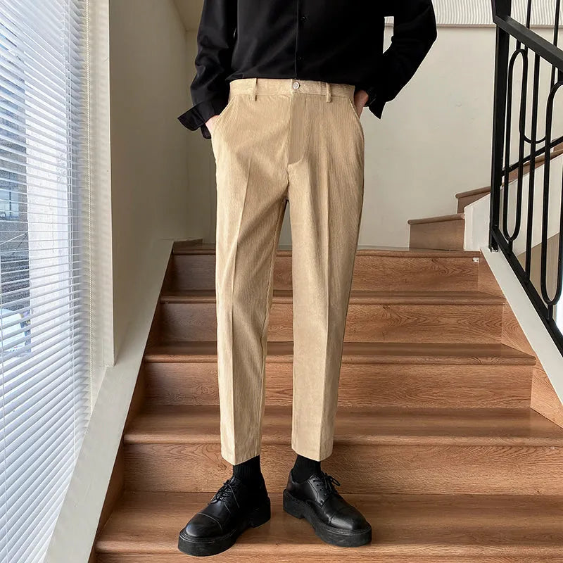 Non-ironing wool-blend straight-leg trousers in black, mid-waist cropped pencil pants for youth