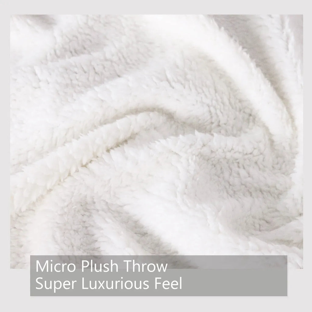 White tree leaf mushroom style lamb wool blanket, Sherpa fleece throw in 130x150cm and 150x200cm with hemmed edges