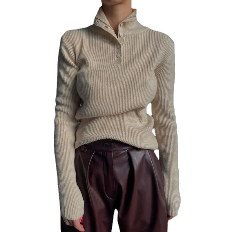 Retro breasted half turtleneck pullover sweater in slim fit with single-breasted placket design