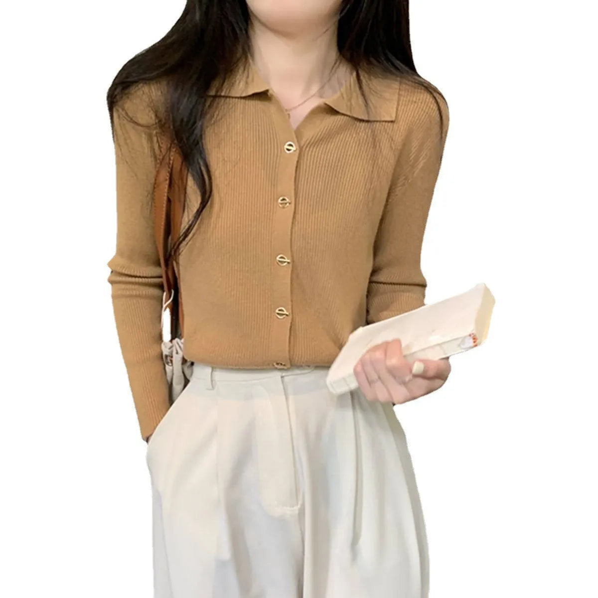 Women's loose fit long-sleeved knitted cardigan in viscose fibre, shown in beige colour