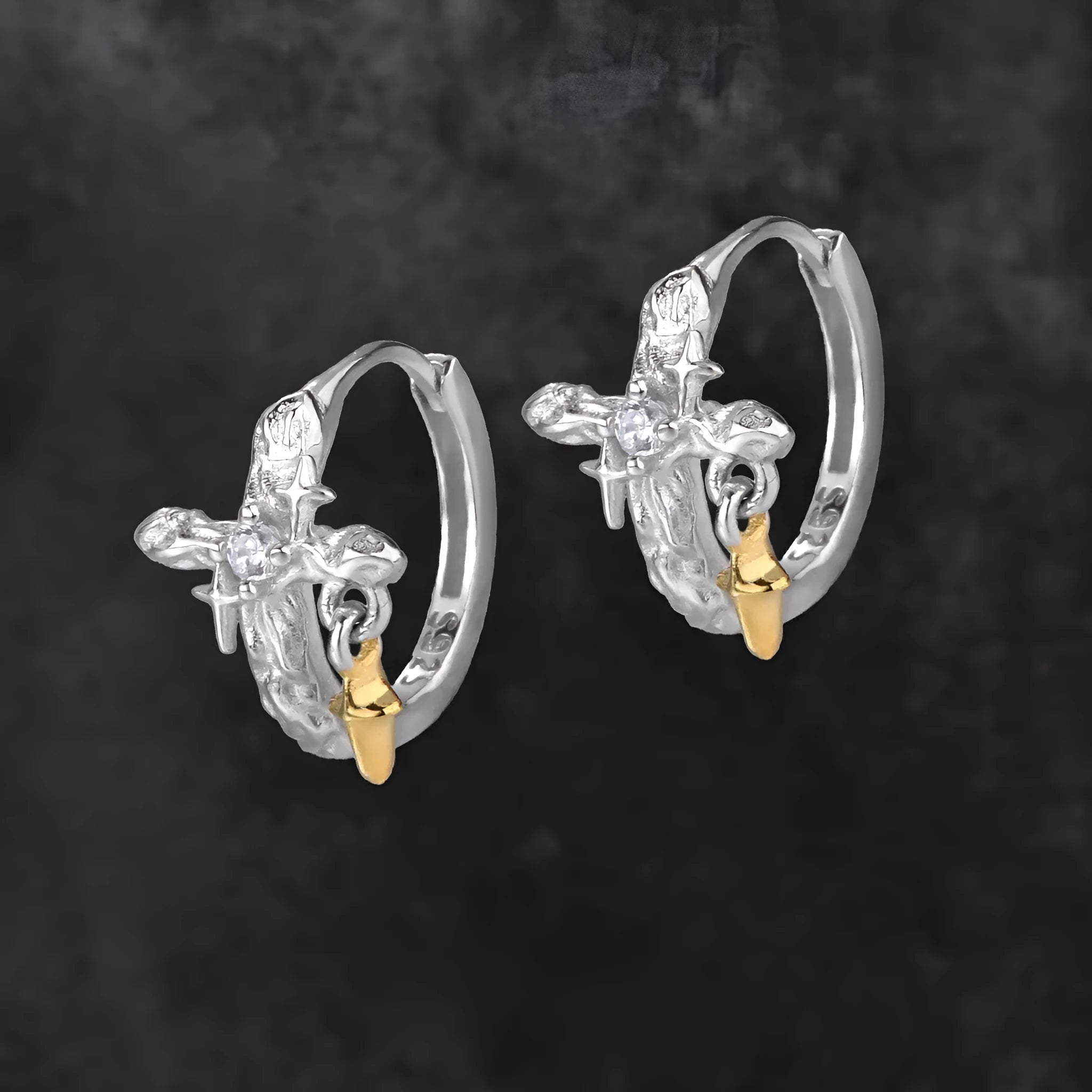Geometric cross earrings in 925 silver with white gold colour electroplating finish
