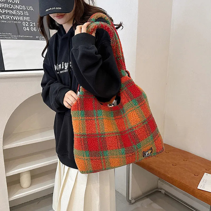 Women's plaid shoulder crossbody tote bag in soft plush material with 40x44x9cm dimensions