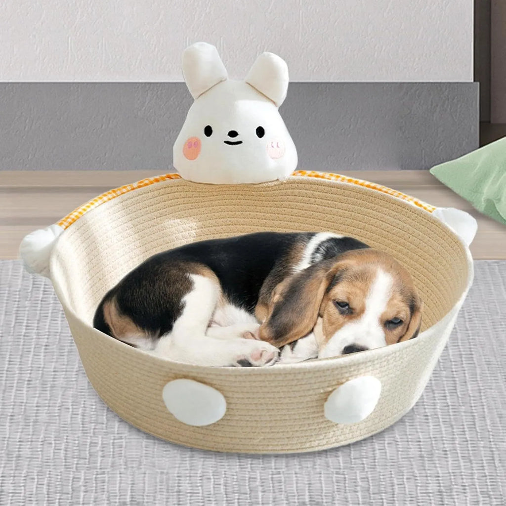 Woven cotton rope cat bed basket with integrated scratching surface in Bear or Rabbit design.