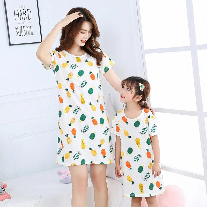 Children's purified cotton short sleeve nightdress for girls, summer sweet cartoon print, pink strawberry colour, size 120cm