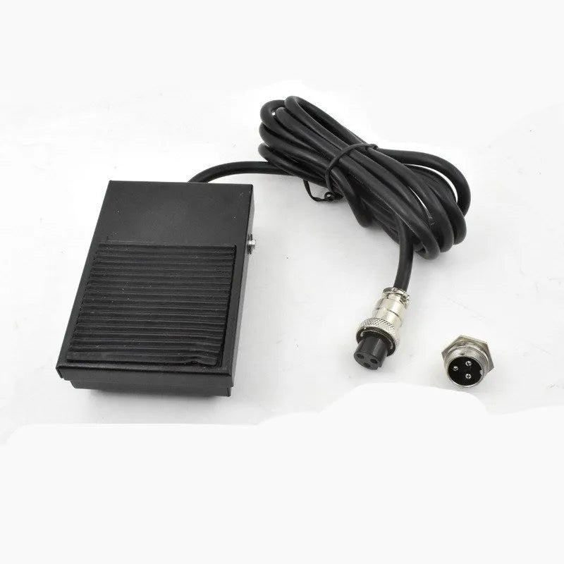 Metal body welding foot switch with rubber padding and 2m cable