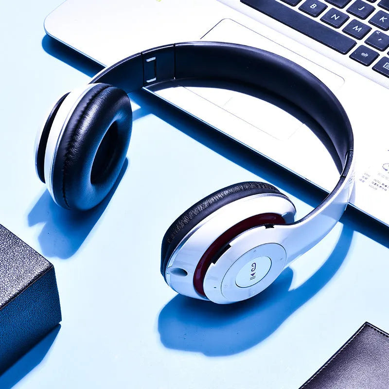 Bluetooth 5.0 head-mounted wireless headset with battery display, black colour, over-ear design