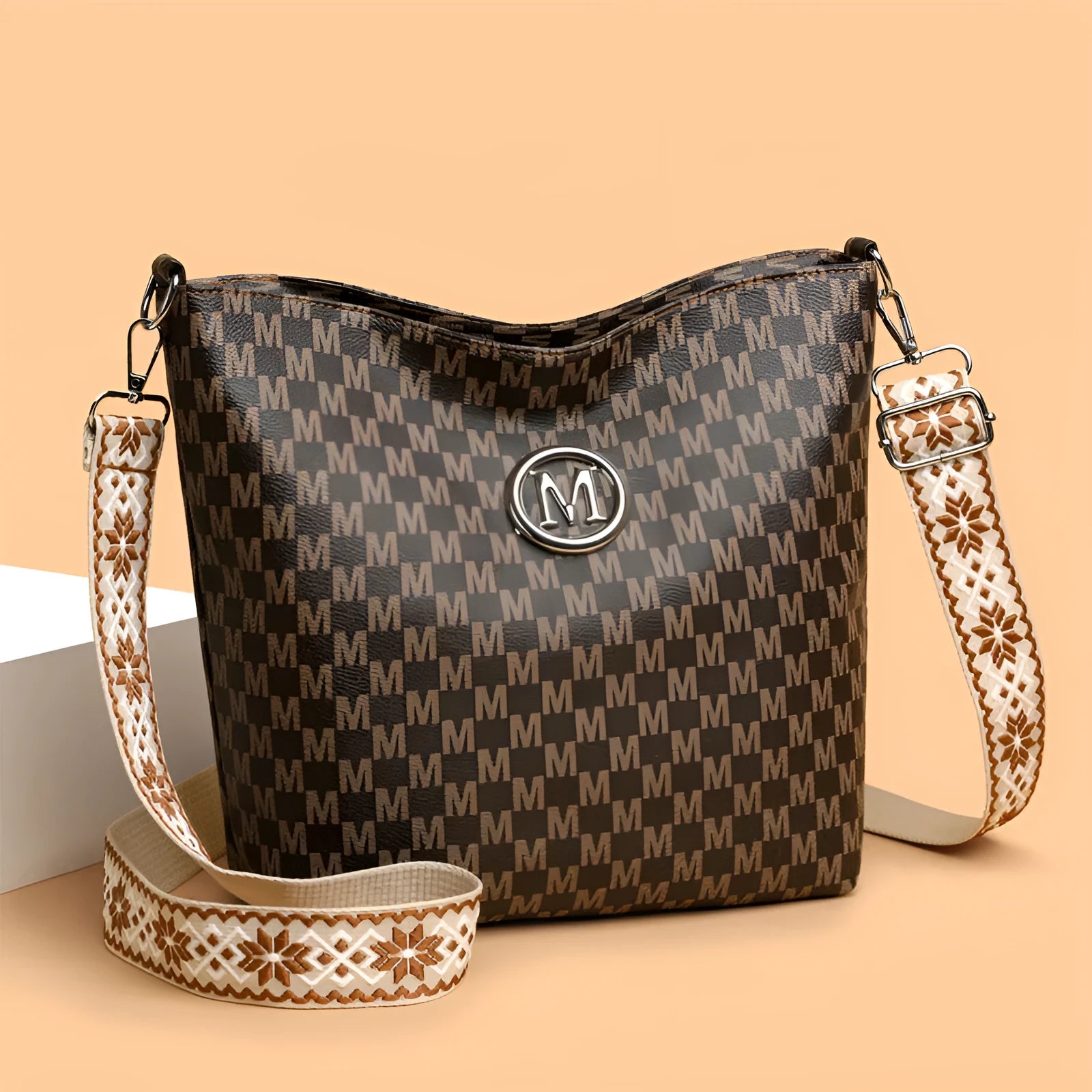 Retro dumpling-shaped women's shoulder bag in PU leather with zipper compartments