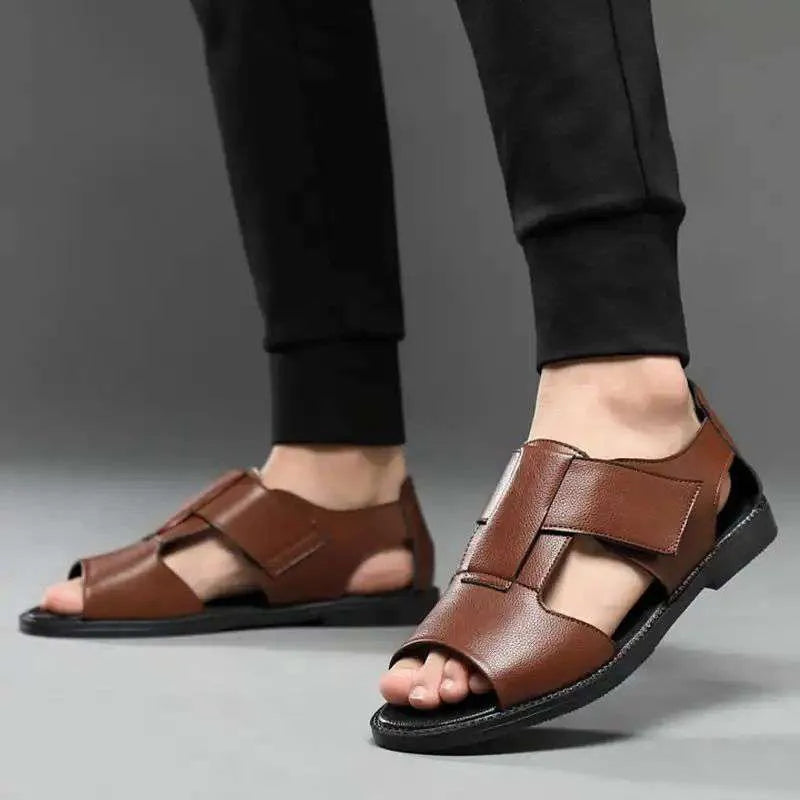 Men's black and brown leather Roman-style casual sandals with open toes and rubber soles