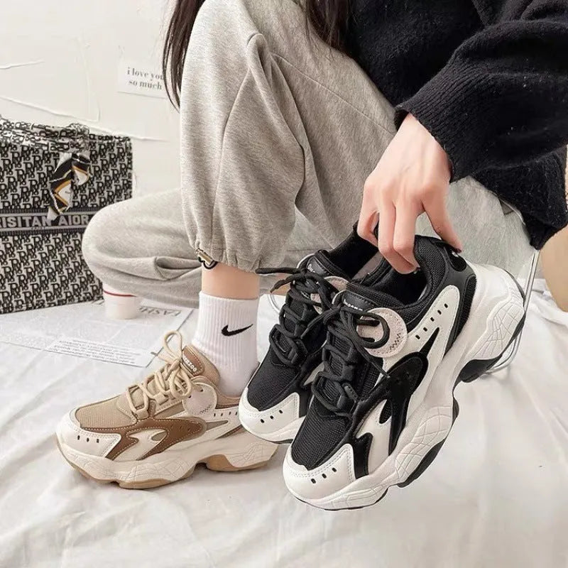 Women's colourblock sneakers in black with cross shoulder strap, mesh upper, super high heel above 8cm