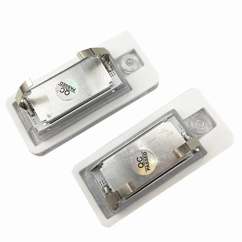 LED license plate light for Audi vehicles, 12V 4W 6500K cool white, PC material housing