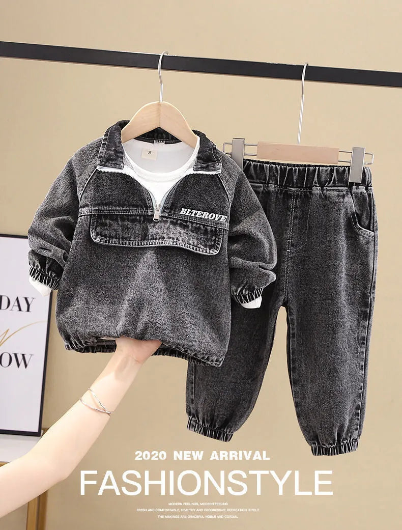 Boys' black denim suit set with long sleeves in Korean style, showing both top and trousers