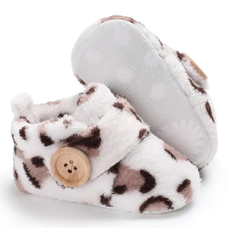 Velcro baby shoes soft soled walking shoes with fleece upper in 11cm 12cm 13cm and ten colours