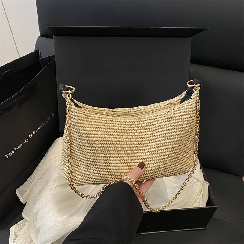 Straw woven beach shoulder tote bag in horizontal square shape with sandwich pocket design