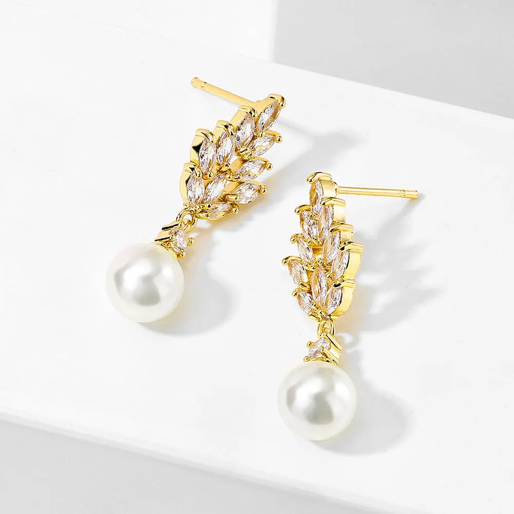 Geometric pearl earrings with micro inlaid zircon stones in gold plating