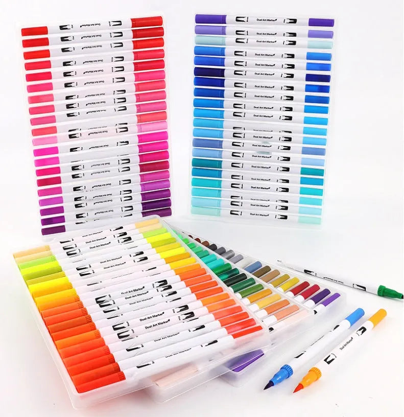 Set of watercolour brush pens in multiple colours with brush tips, arranged in a case.