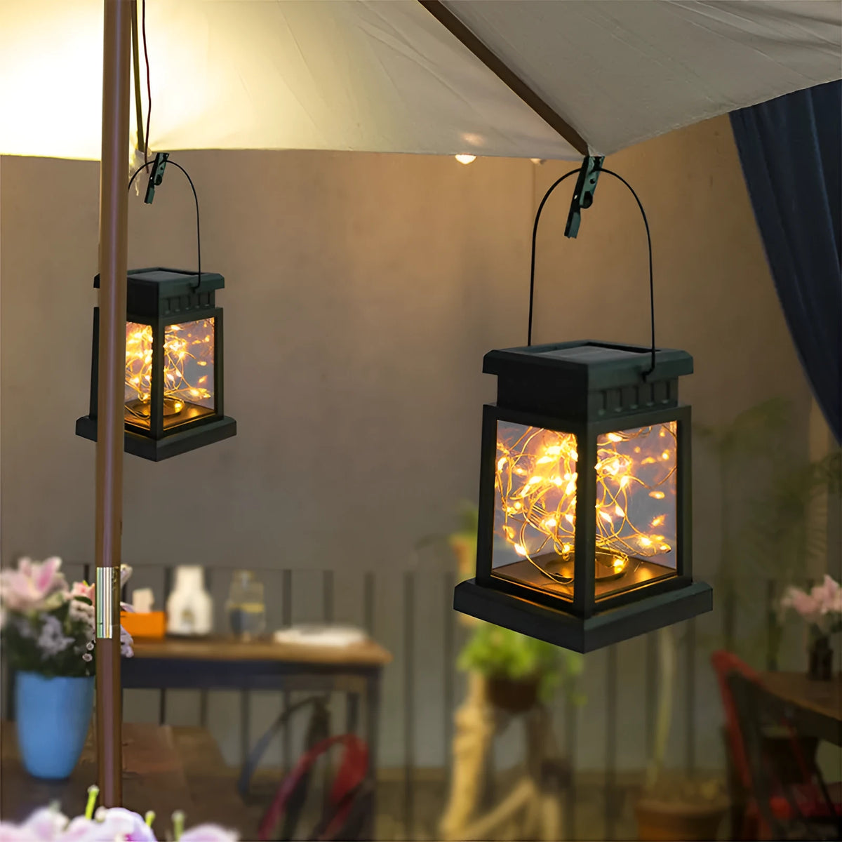 Solar garden hanging light, waterproof outdoor lantern, 125mm x 90mm, 30 beads, rustic style, 6-12 hour runtime.