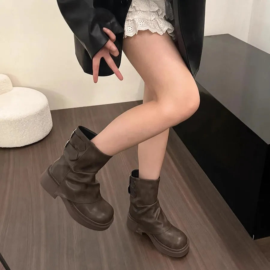 British street pleated sleeve slugged bottom boots, low square heel, artificial PU, khaki and black, sizes 35-39