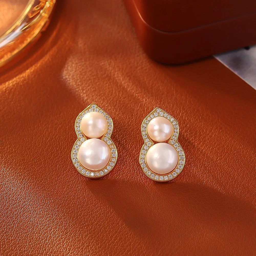 Copper stud earrings with freshwater pearl gourd leaf pendant in rose gold gold silver