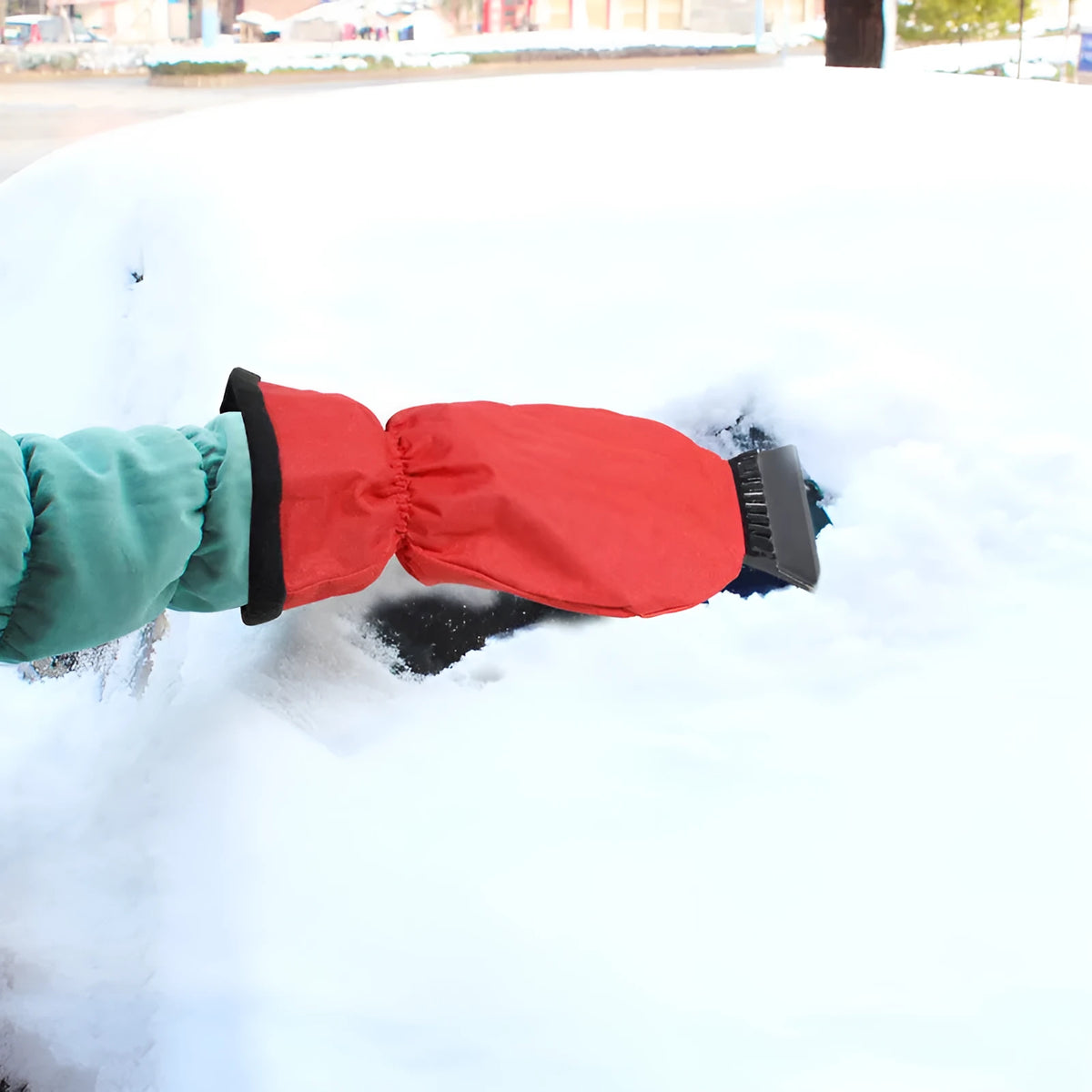 Car multifunction ice sweeping snow plough shovel in red colour for winter vehicle snow removal