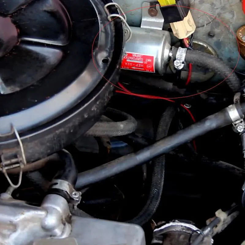 12V automotive electronic oil pump Golden 12V fuel pump for GM models, gold colour, 80-100 A flow rate.