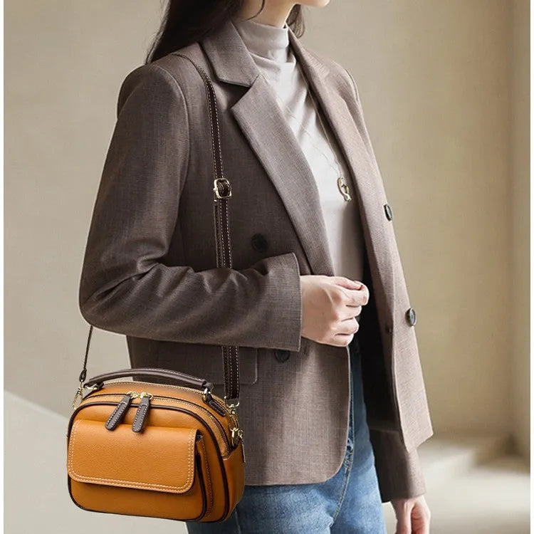 Women's cross-body shoulder bag in PU leather with horizontal square design and double straps