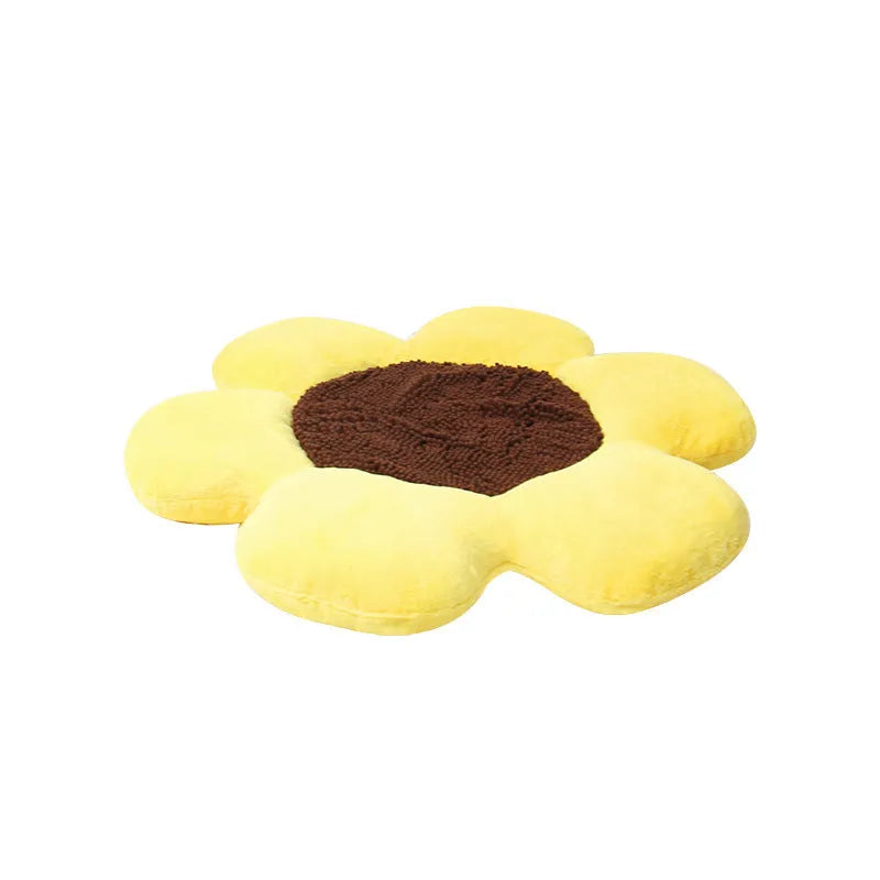Blue round flower-shaped cat nest with raised sides, measuring 85cm across, filled with PP cotton and sponge.