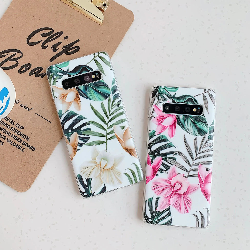 Samsung phone case with floral TPU back cover in safflower pattern