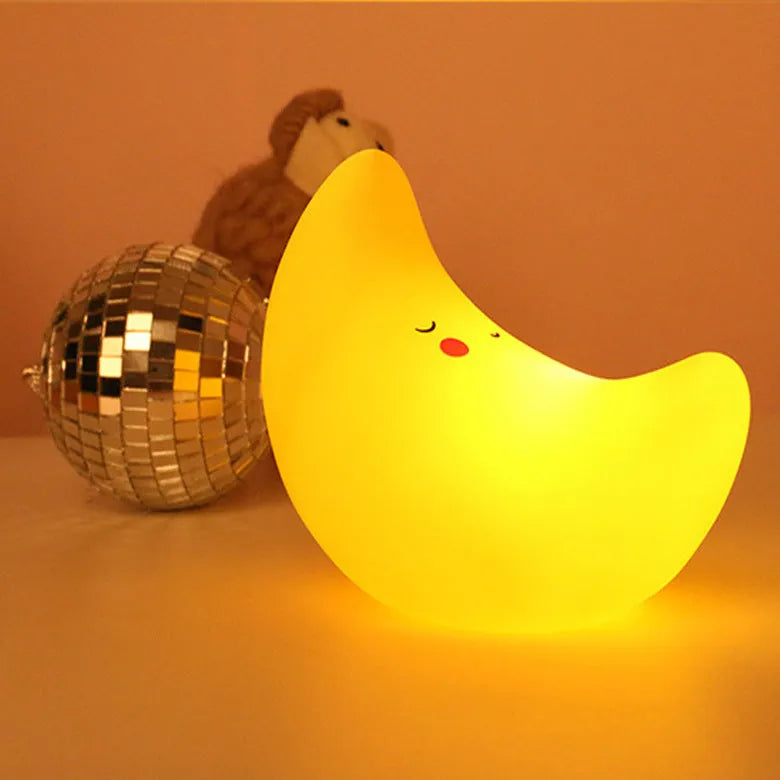 Cartoon vinyl LED night light in unicorn design for children aged 7-14