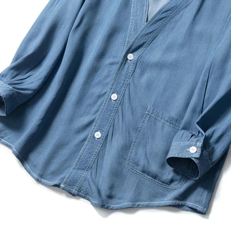 Men's dark blue casual coat with three-quarter sleeves and V-neck collar
