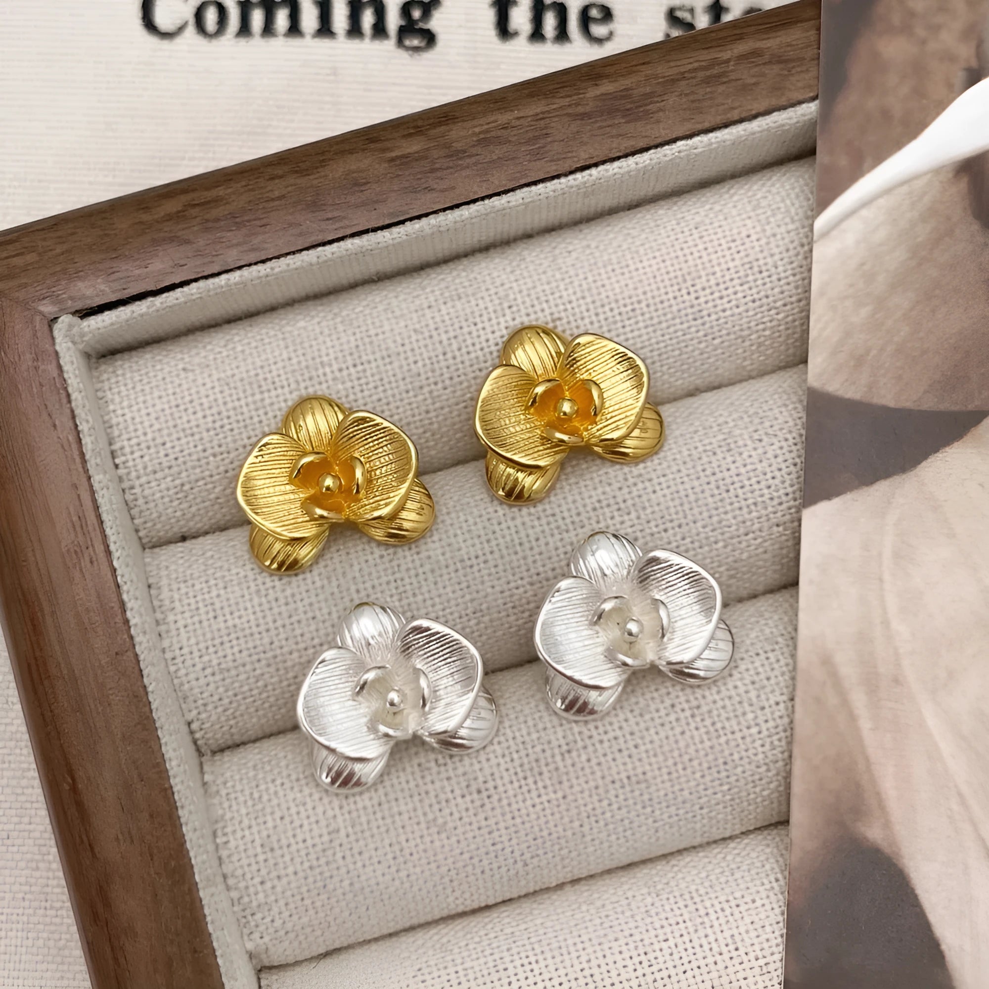 Copper retro flower earrings for women in gold or silver electroplated colour with petal design