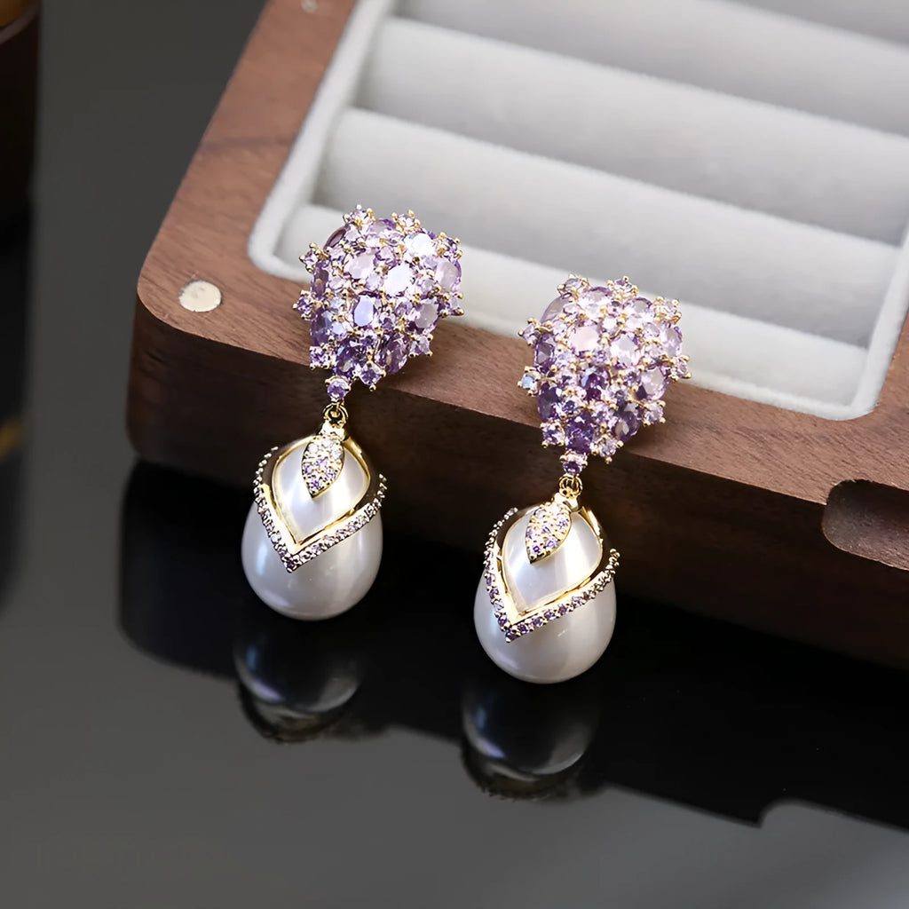 Drop-shaped women's pearl earrings with zircon stones in copper 18K setting