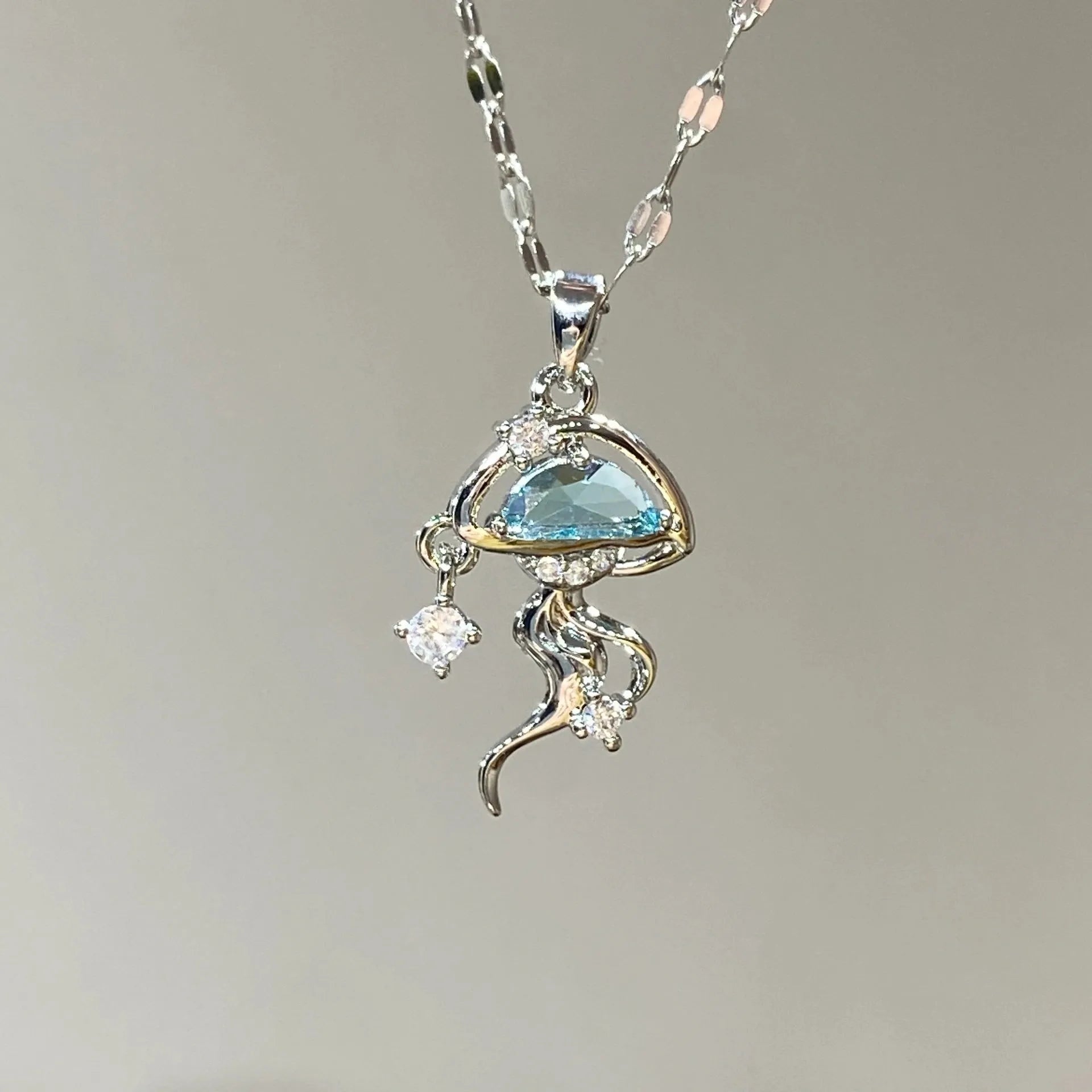 Sterling silver blue jellyfish pendant necklace with adjustable chain