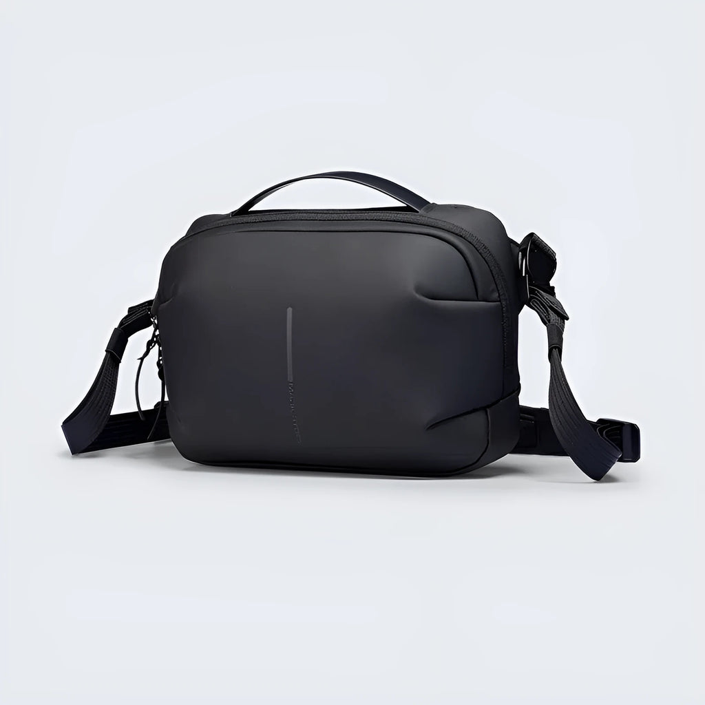 Large capacity black PU men's shoulder bag with solid colour and urban simplicity style