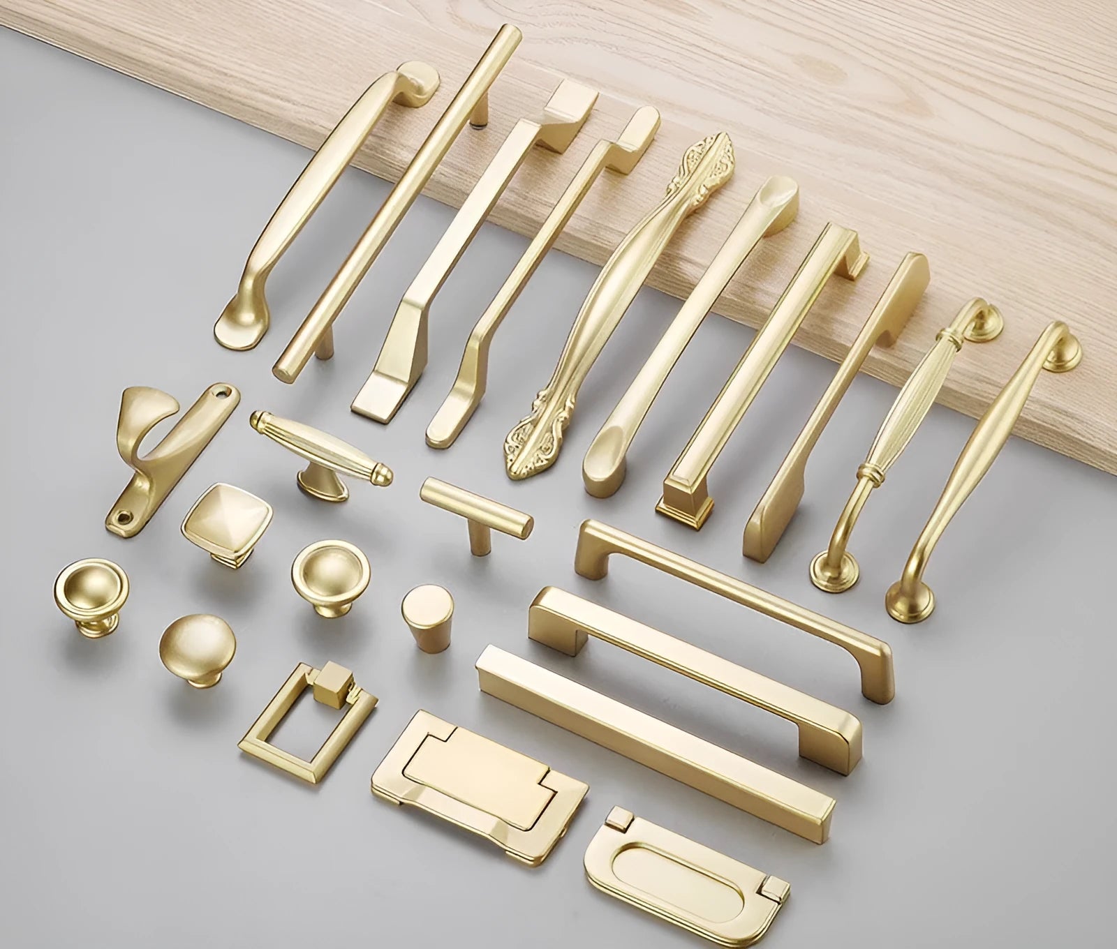 Modern gold T-shaped aluminium single hole cabinet door handle