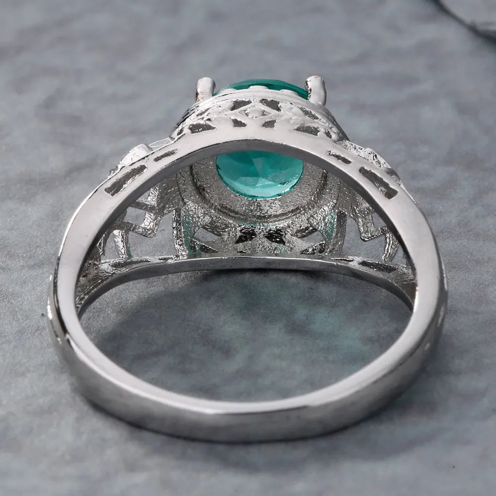 Silver-tone copper ring with inlaid zircon stone, unisex neutral band, sizes 6 to 10.