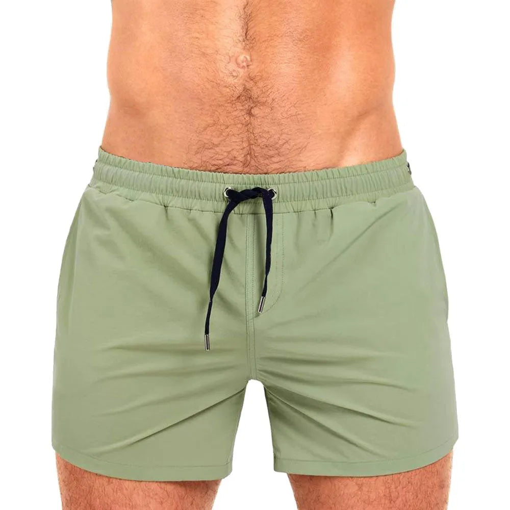 Men's mesh lining sports shorts in polyester available in multiple colours